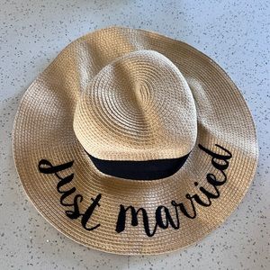 Just married sun hat